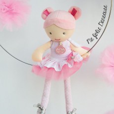 3131-panenka-baletka-lily-rose