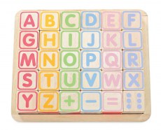 PL101-ABC-Wooden-Blocks-Capital-Letters-Le-Toy-Van-drevene-klasicke-kostky-velka-abeceda